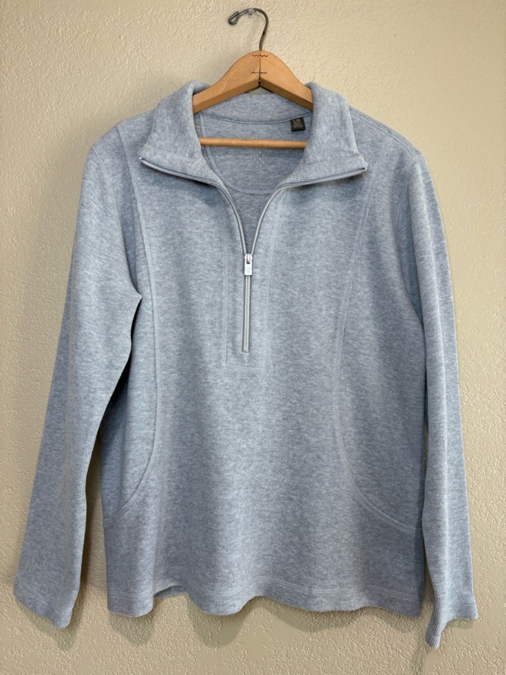 Tommy Bahama Women’s Gray Half Zip Pullover Sweater